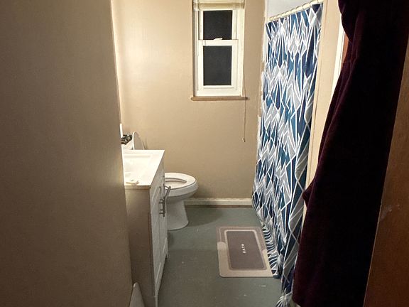5th image of 211-213 S Wayne Ave