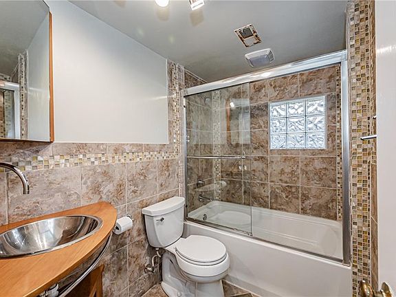 5th image of 4308 S Ashlawn Dr