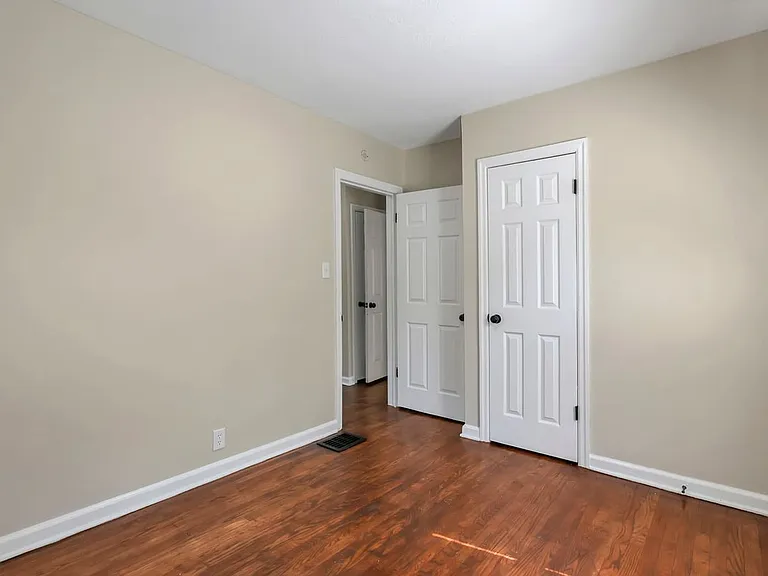 1269 Minnesota Ave — Photo 4