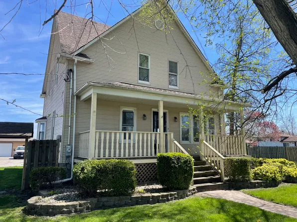 19043 Burnham Ave, Lansing, IL 60438