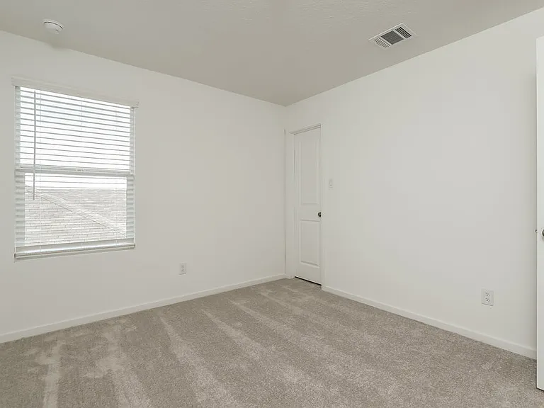 11710 California Rose — Photo 12