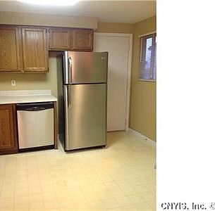 4th image of 8498 Bubbling Springs Dr