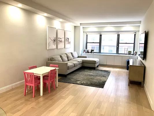 2nd image of 10 W 15th St #1112/13