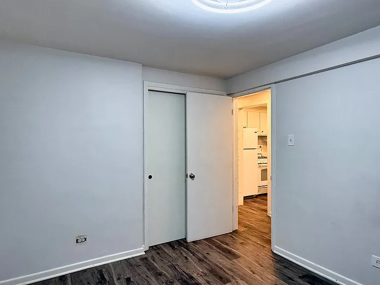 6316 W Belmont Ave — Photo 22