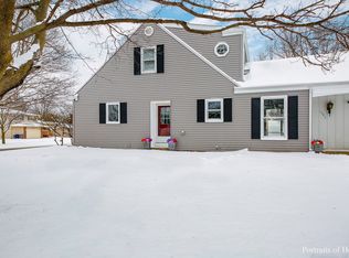 1593 Sheffield Ct, Elgin, IL 60123