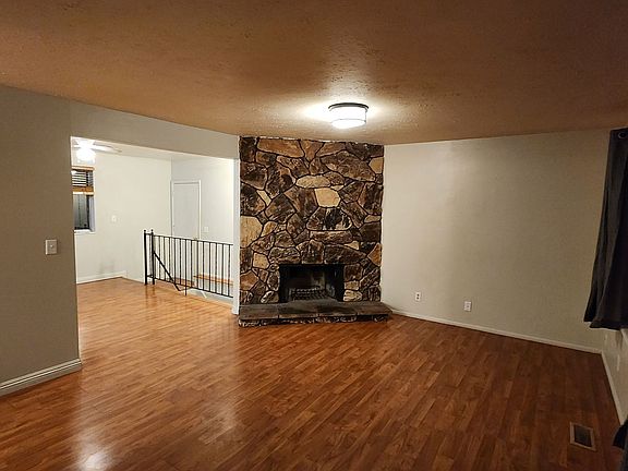 3rd image of 7067 W Bello Ave #3550