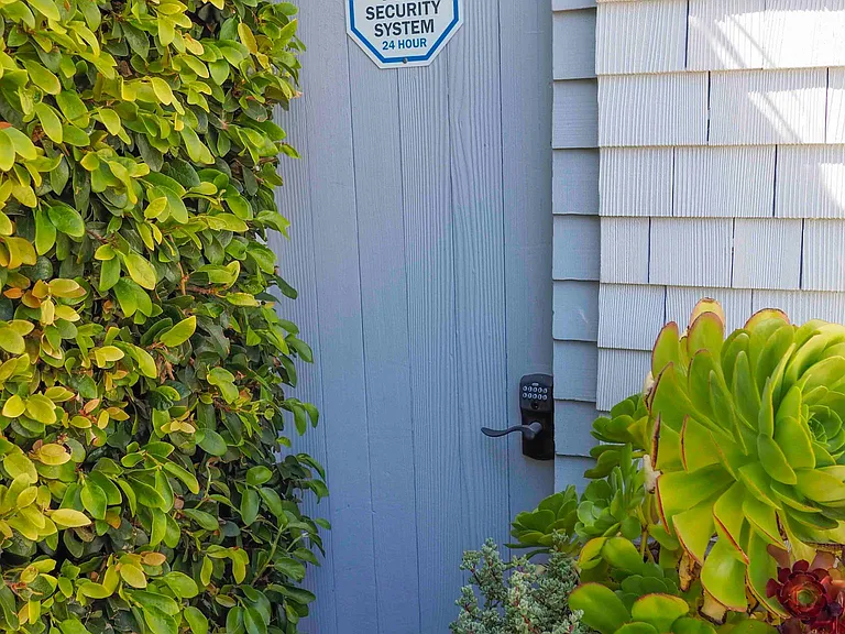 Private street entrance