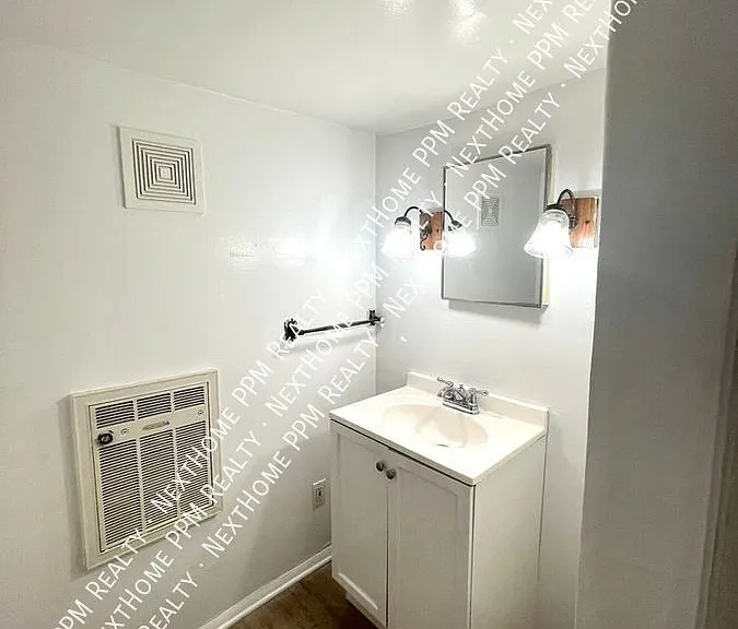 35 Wyoming St #BAS — Photo 9