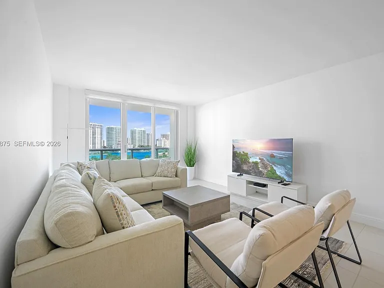19370 Collins Ave #1122 — Photo 9