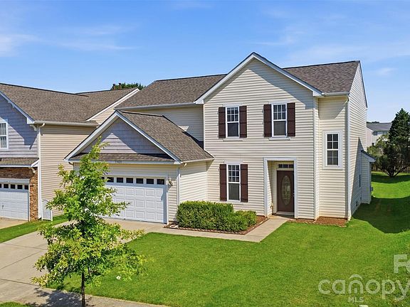 3rd image of 17425 Westmill Ln