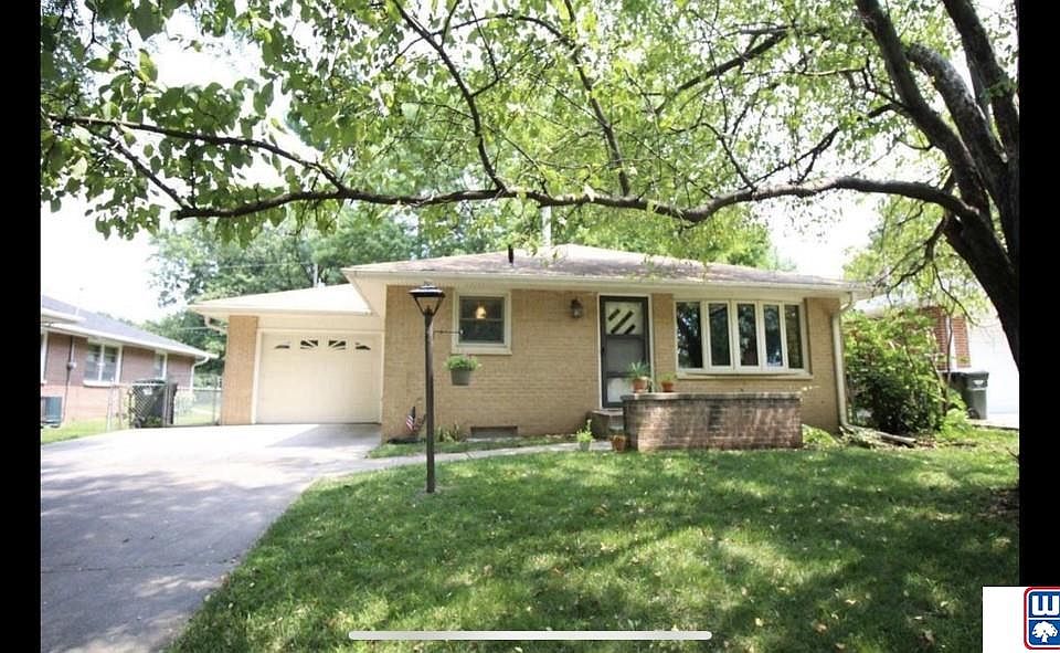 1st image of 2310 S 58th St
