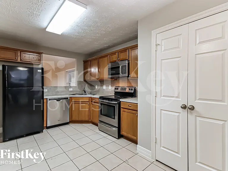 15114 Diamond Way — Photo 6