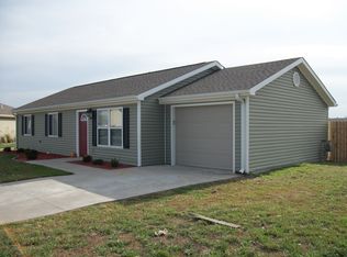 2601 Brookpointe Cir, Manhattan, KS 66502