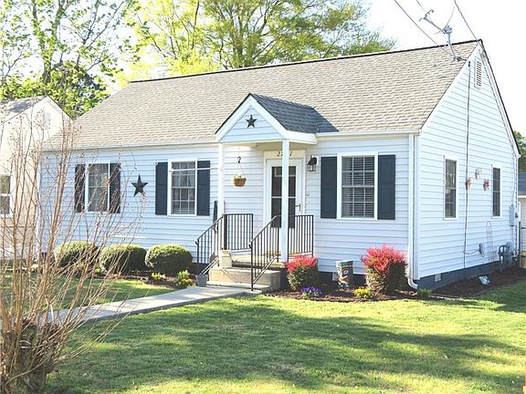5th image of 2701 Pickett St