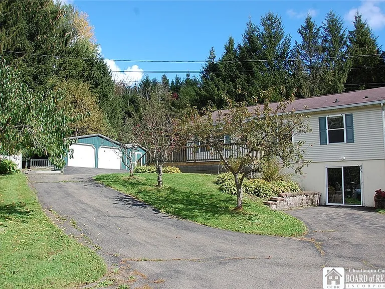 2656 1/2 Horton Rd — Photo 15