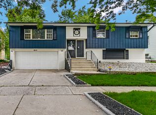 1641 215th Pl, Sauk Village, IL 60411