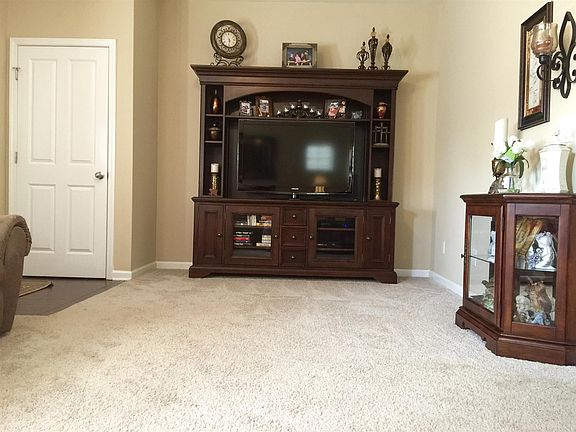 5th image of 3002 Bienville Dr