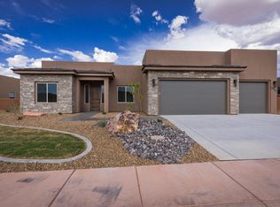 3253 S Sand Stone Dr, Hurricane, UT 84737