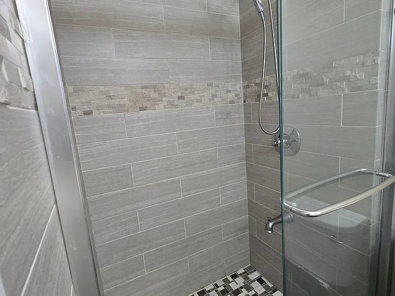 6520 Pinebrook Dr — Photo 10