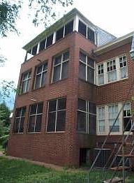 3rd image of 47 Southgate Ave