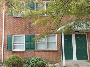 1502 Hunter Dr, Dover, PA