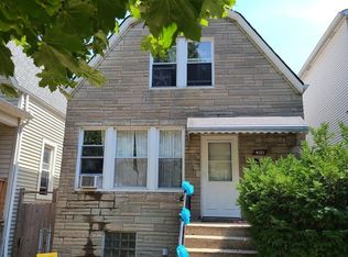 4121 N Maplewood Ave, Chicago, IL 60618