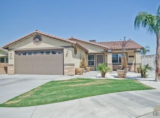 6115 Trevino Ct, Bakersfield, CA 93307