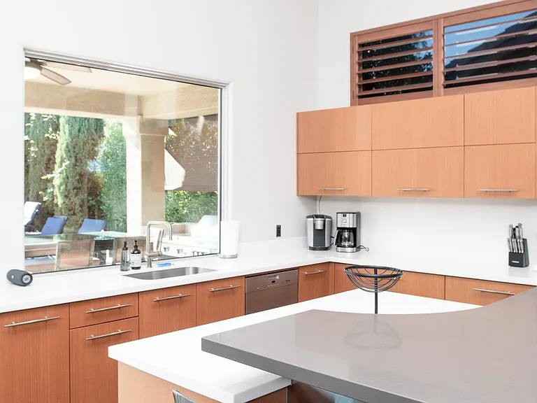 6415 E Beck Ln — Photo 10