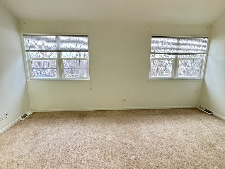 724 Marilyn Ave — Photo 11