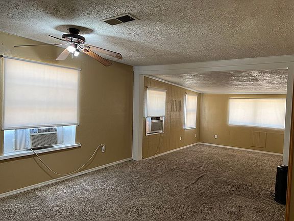 5th image of 2344 Karen Ave