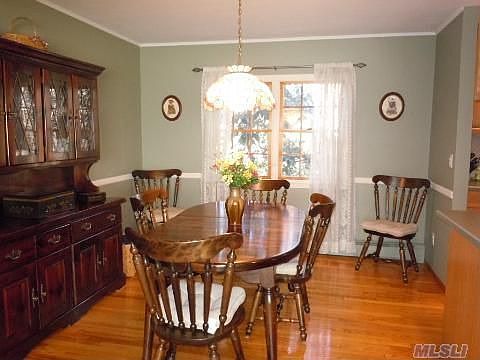 5th image of 7 Oakcrest Ct