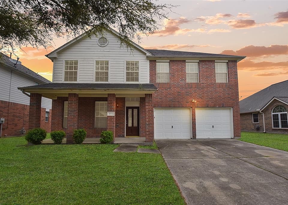 1st image of 19118 Summer Anne Dr