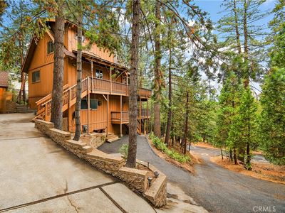269 Massive Rd, Lake Arrowhead, CA, 92352