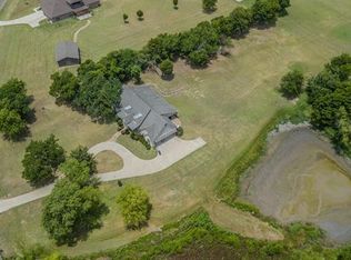 929 Indian Trl, Red Oak, TX 75154