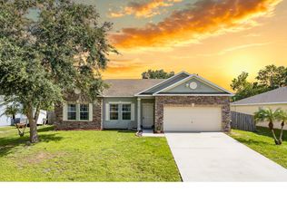 471 Bluefields St SE, Palm Bay, FL 32909
