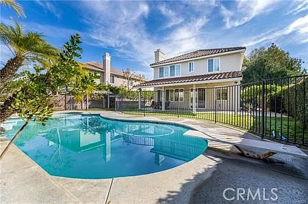 24 Silveroak — Photo 27