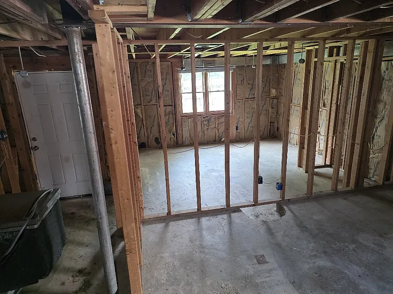 2106 Prichard Rd — Photo 26