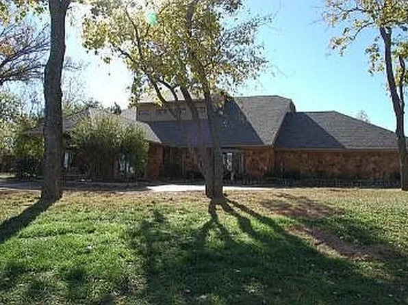 10500 S Garnada Ln, Oklahoma City, OK 73165