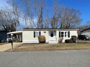 1661 Old Country Road #398, Riverhead, NY 11901