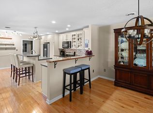 106 Clubwood Ct, Asheville, NC 28803