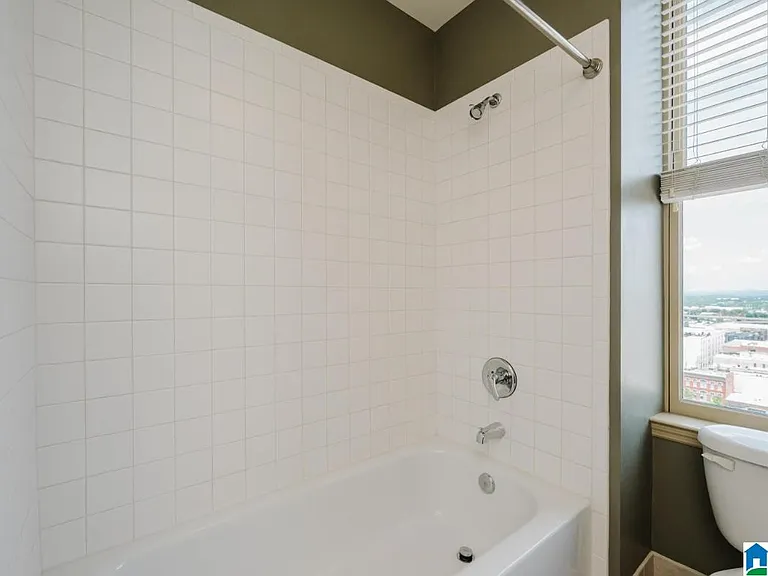 2024 2nd Ave N #1101 — Photo 39