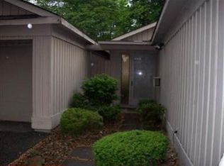 17280 Akita Ct #4607, Strongsville, OH 44136