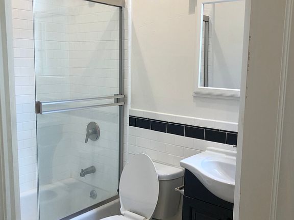 3rd image of 4740 Balboa St APT 308