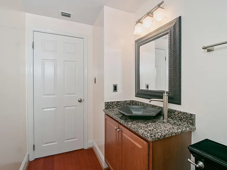 1000 Fell St #624 — Photo 16