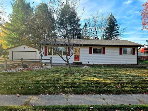 240 East Jackson Avenue, Fall Creek, WI 54742