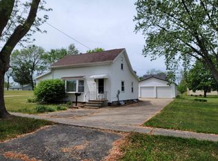 1407 E 2nd Ave, Brodhead, WI 53520