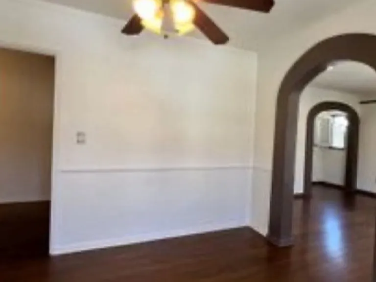 1171 Huntington Dr — Photo 10