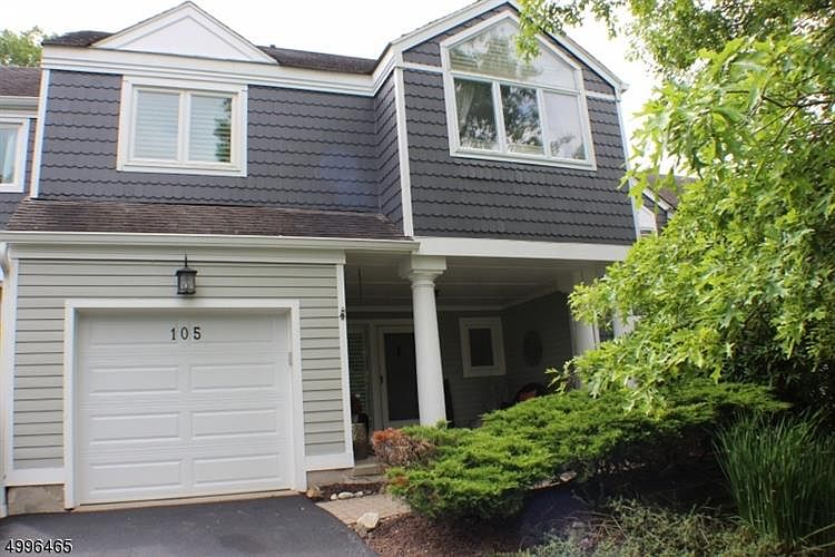 1st image of 105 Sleepy Holw