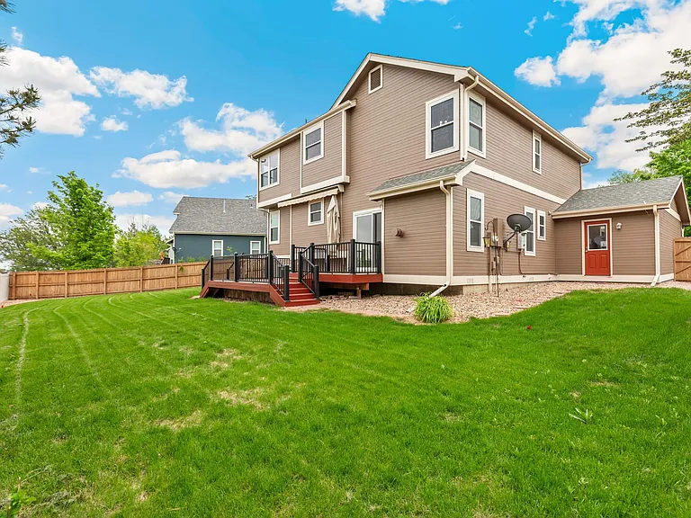12756 Utica Cir — Photo 33