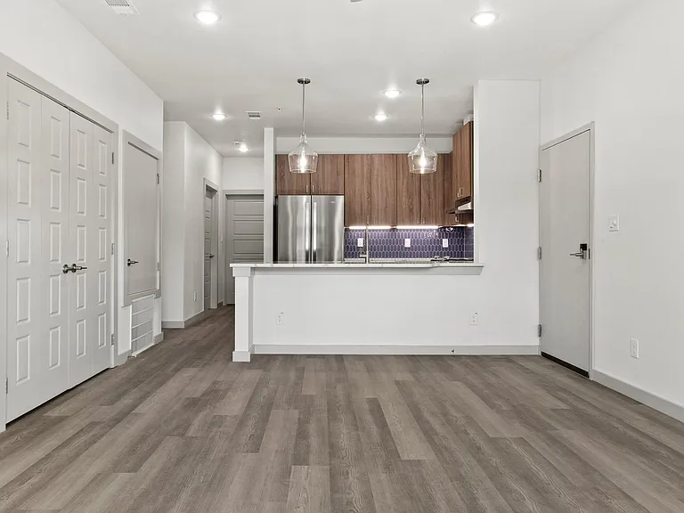 3141 Waits Ave — Photo 23